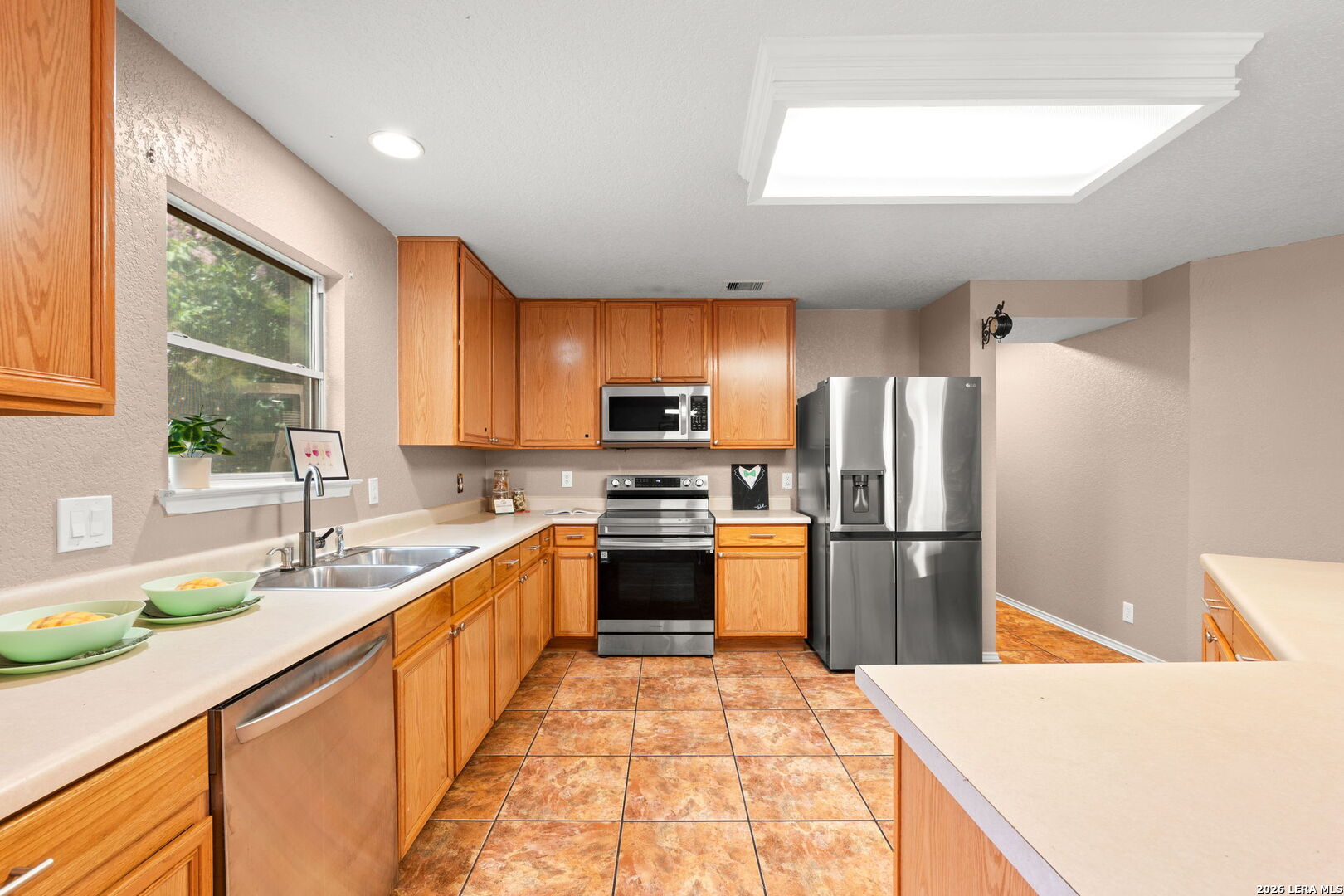 814 BUTLER PT