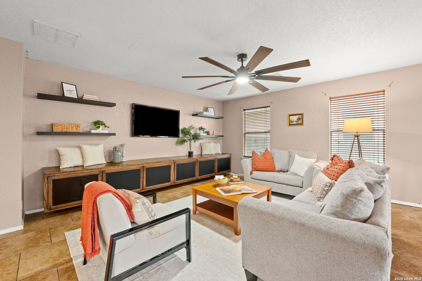 814 BUTLER PT