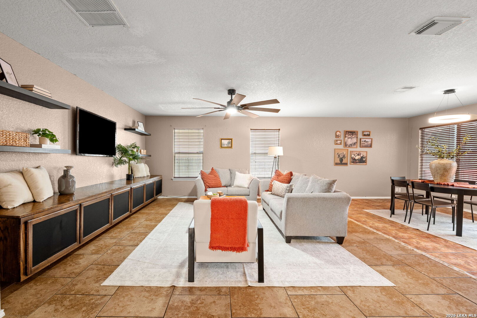 814 BUTLER PT