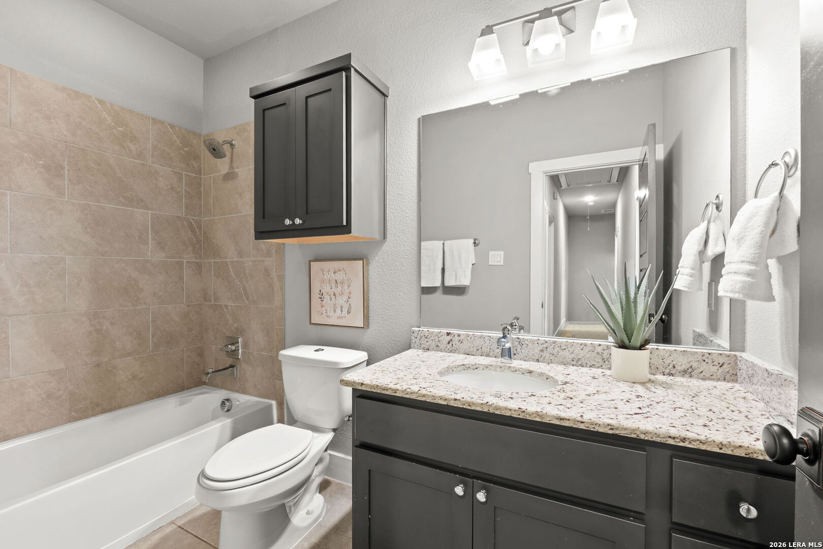 252 CLAREMONT AVE Unit: 102