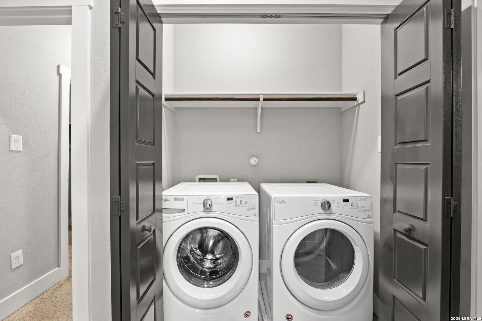 252 CLAREMONT AVE Unit: 102
