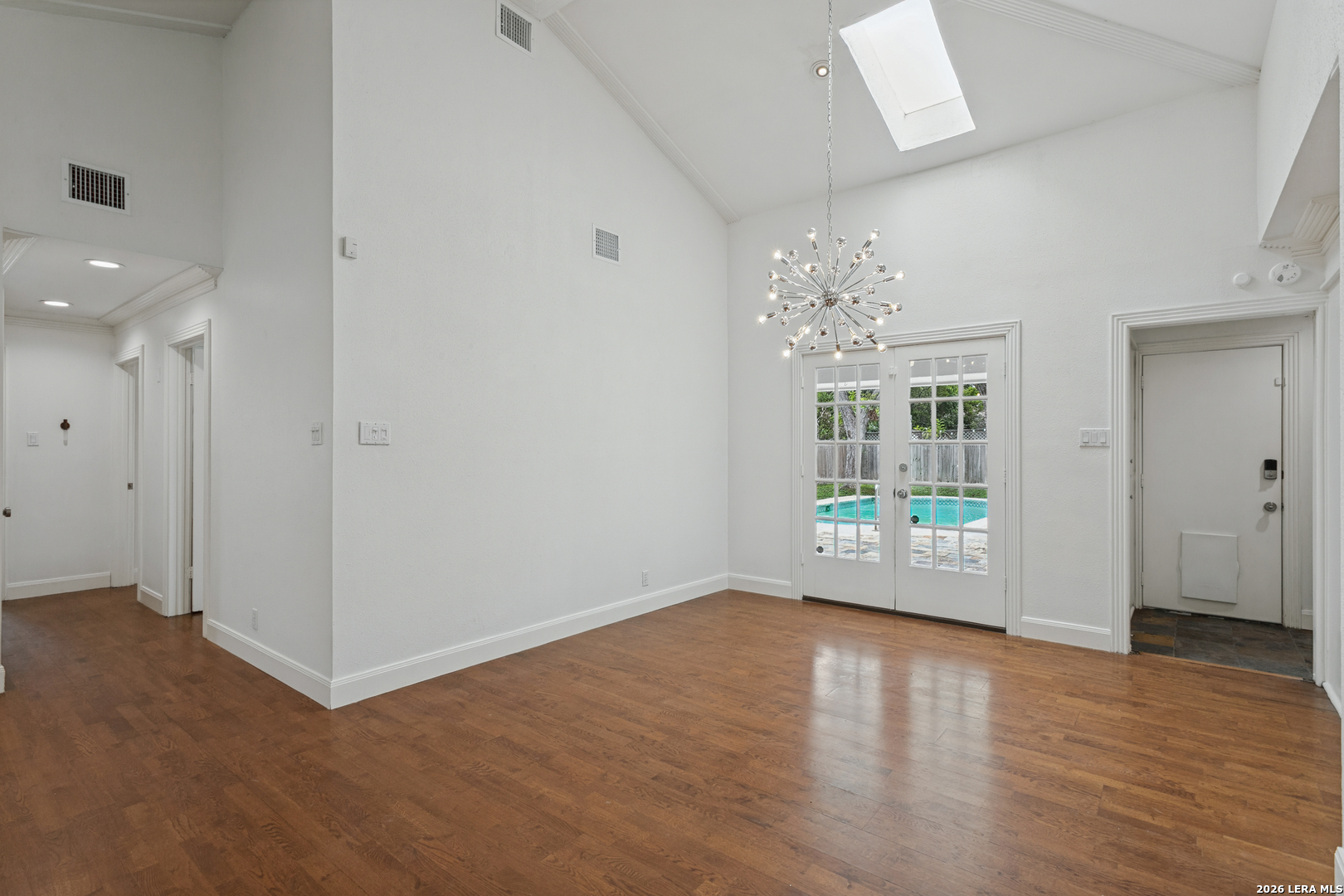 538 OAKLEAF DR