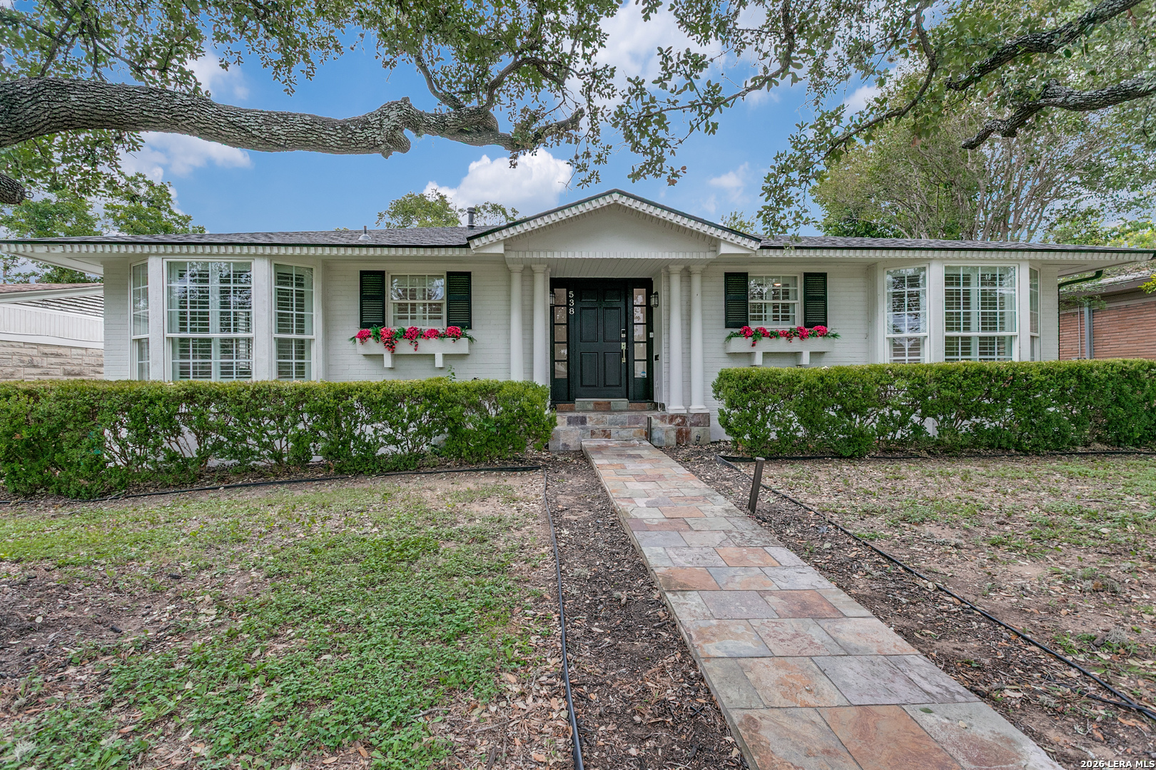 538 OAKLEAF DR