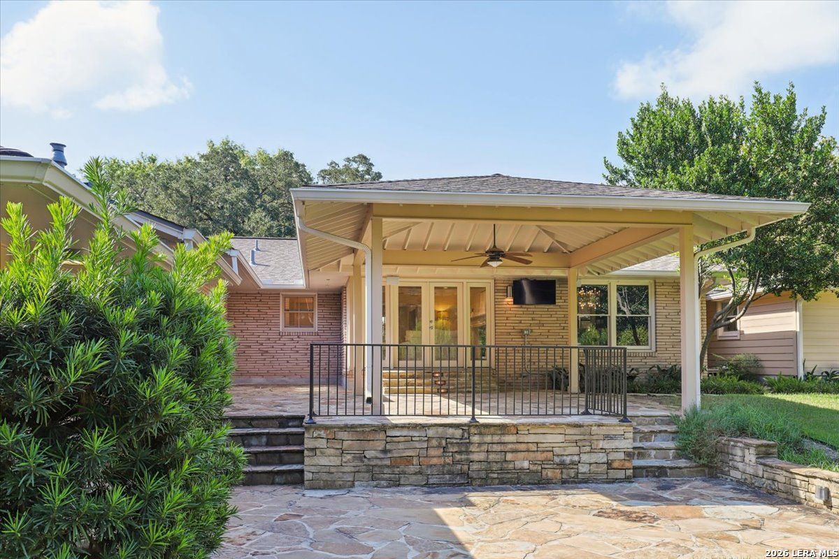 155 Hillview Dr