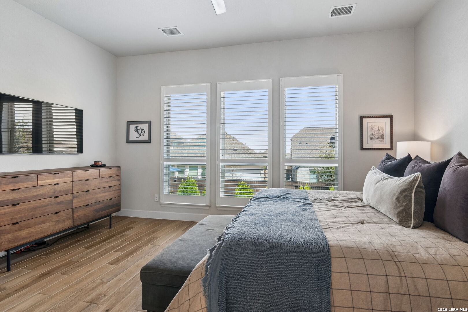 2122 Dalhart