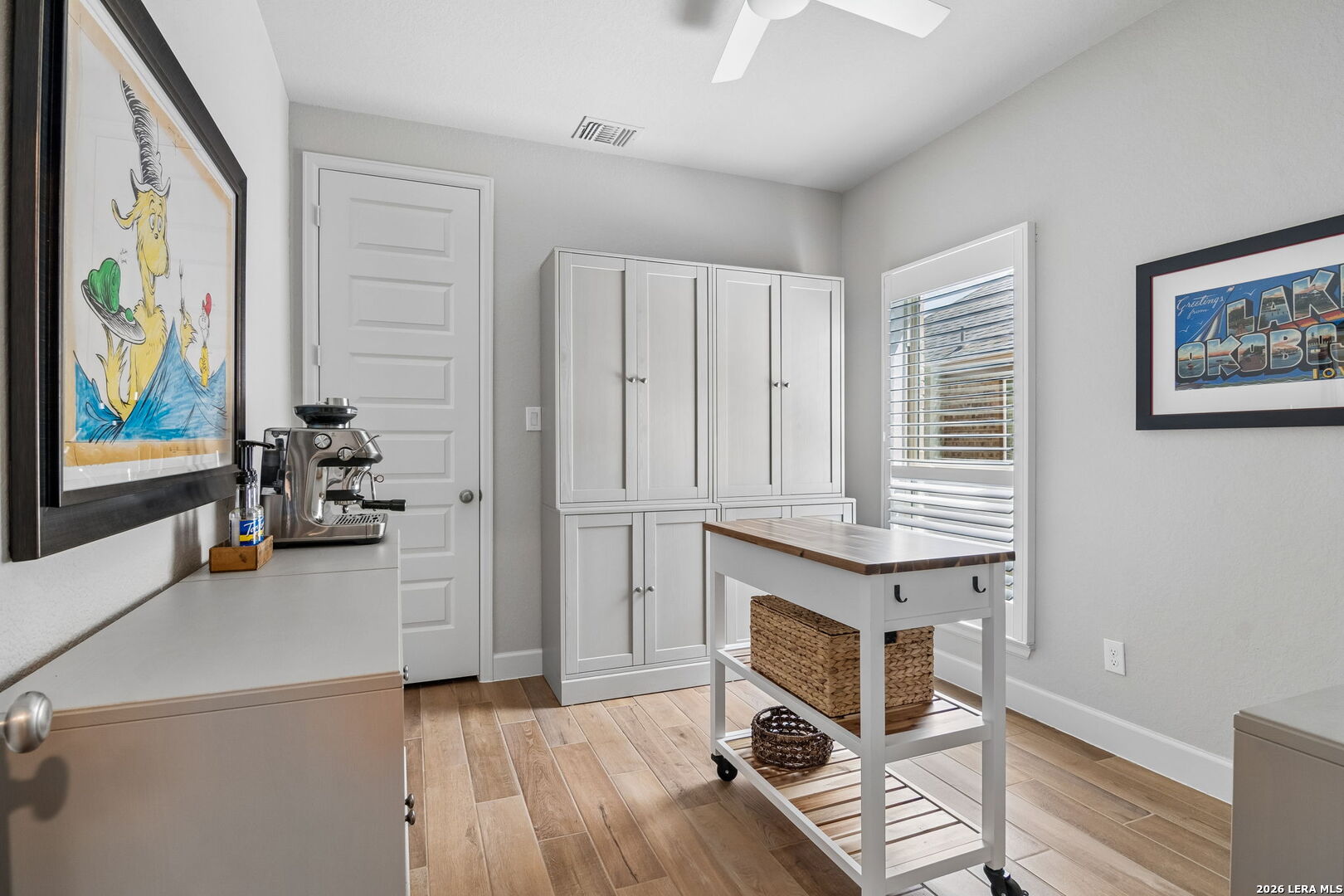2122 Dalhart
