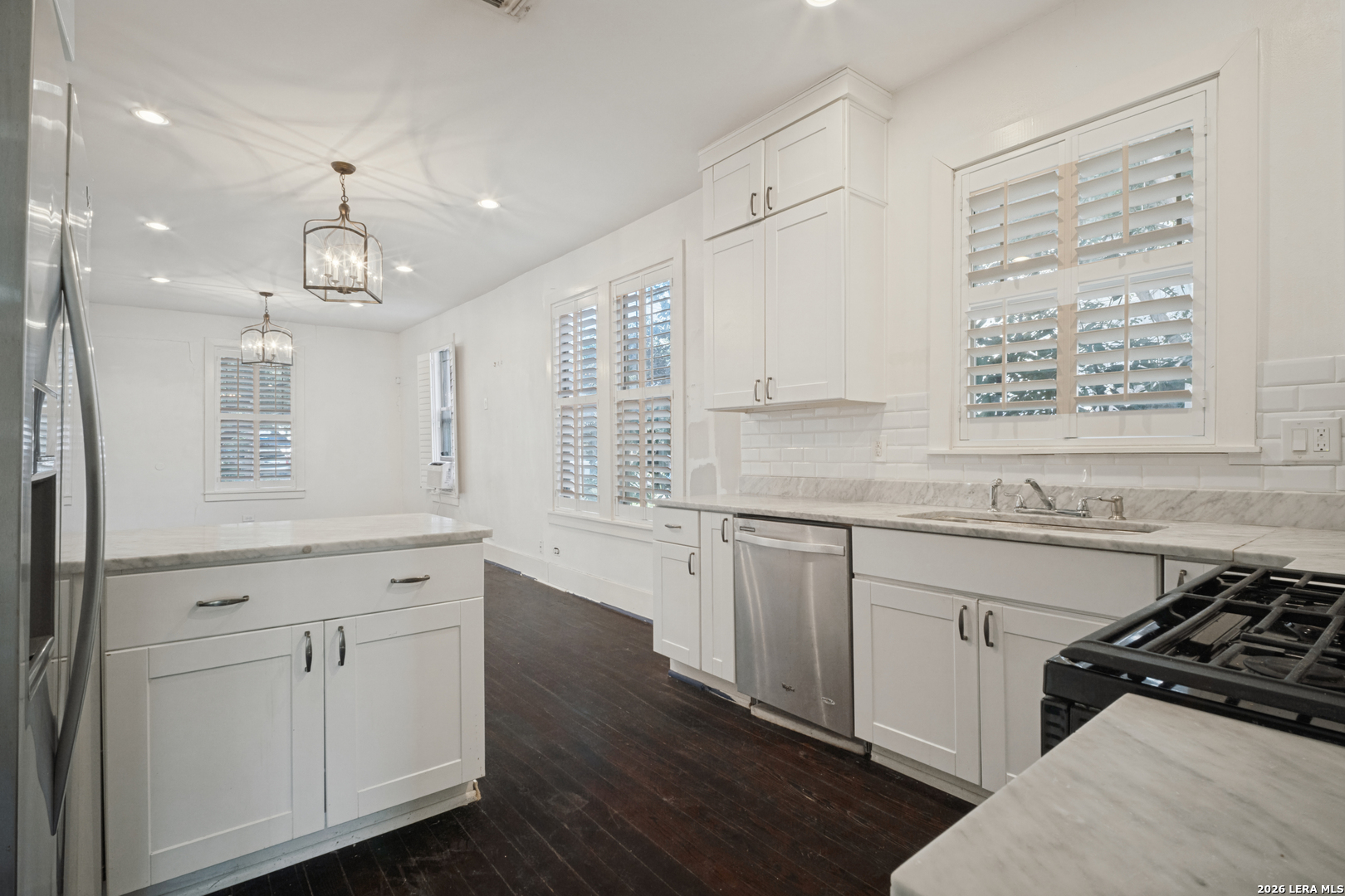 423 Queen Anne Ct