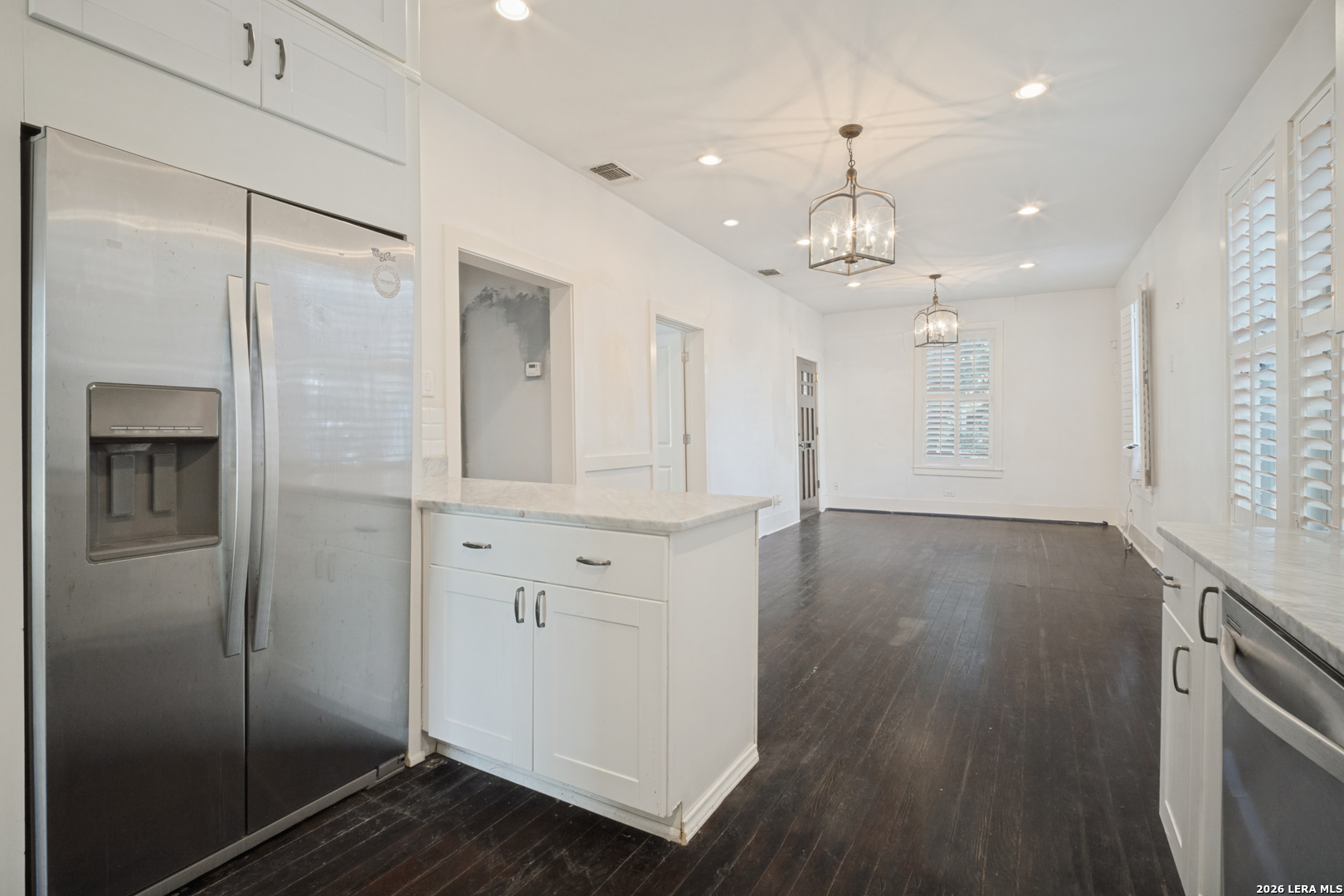 423 Queen Anne Ct