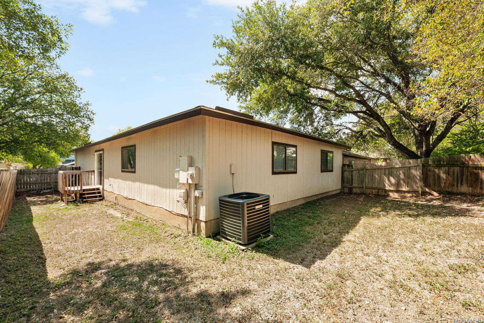 816 Meadow Stone