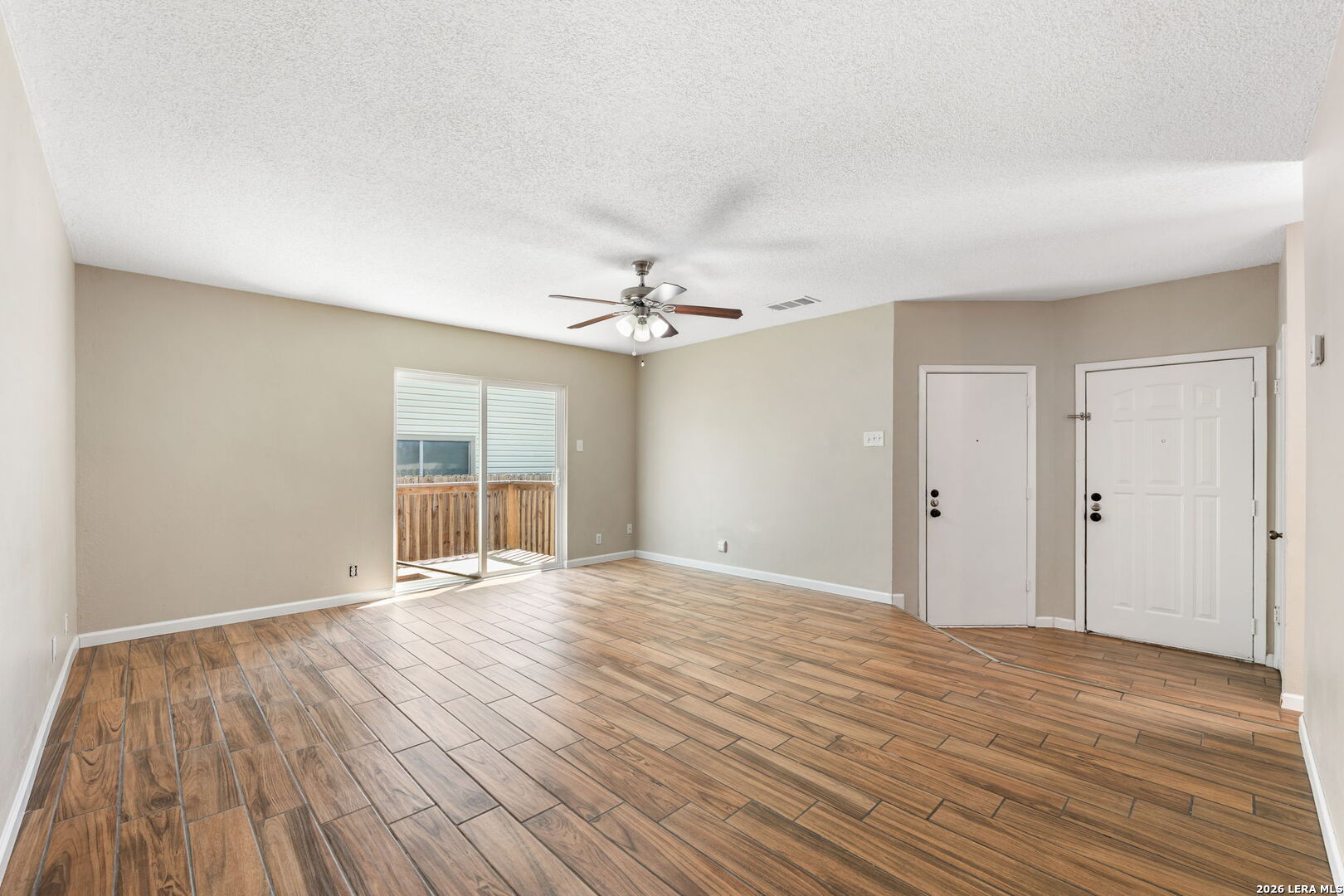 816 Meadow Stone