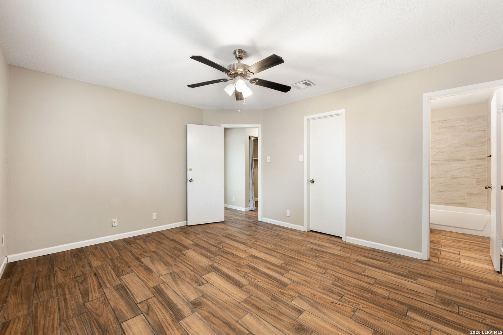 816 Meadow Stone