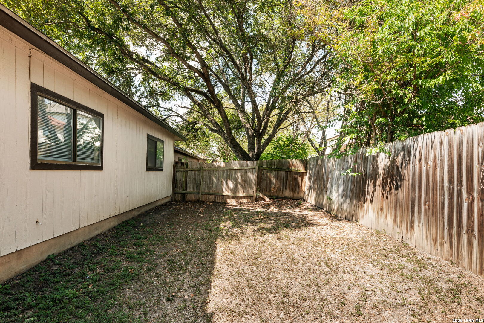816 Meadow Stone