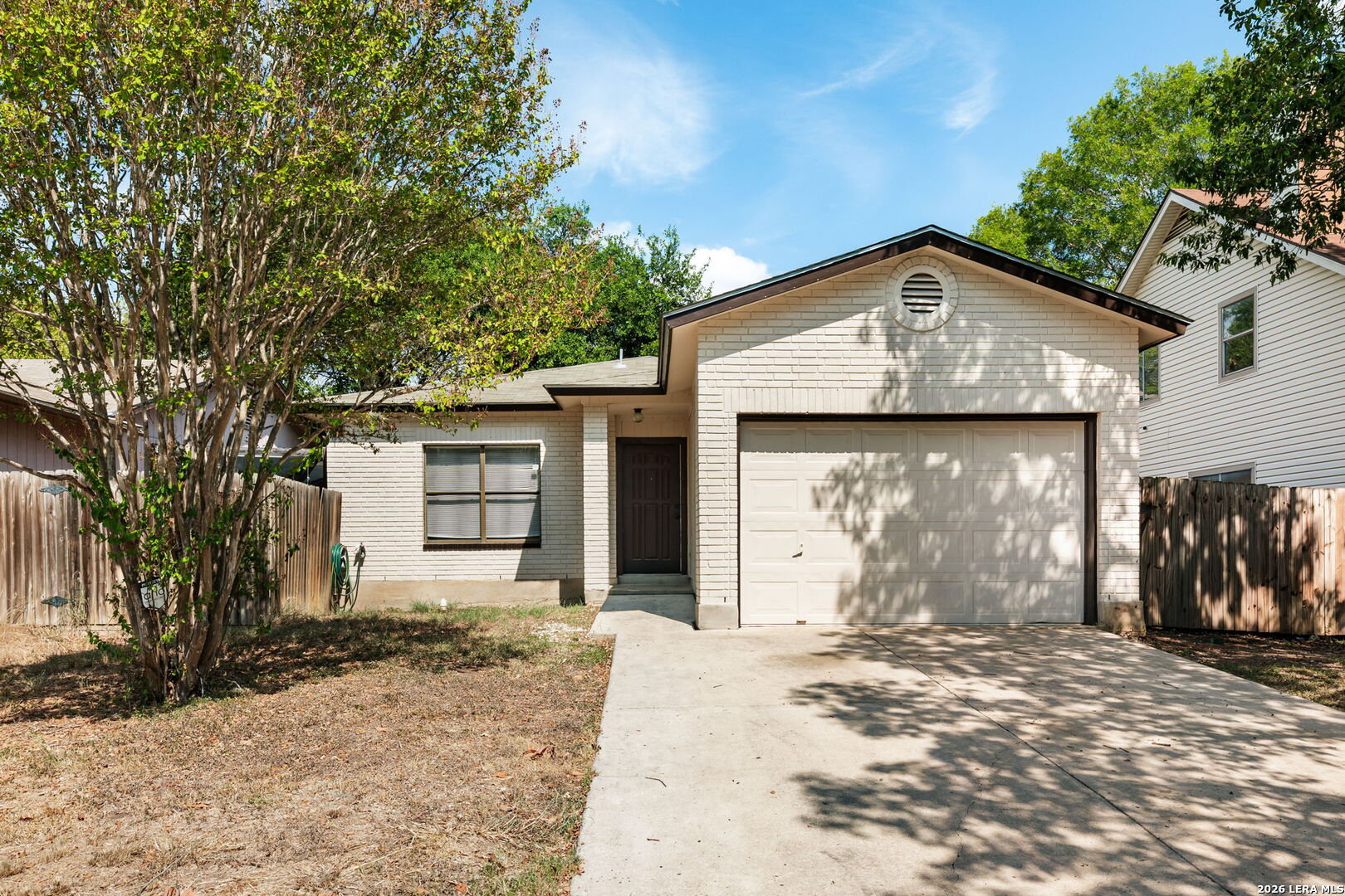 816 Meadow Stone