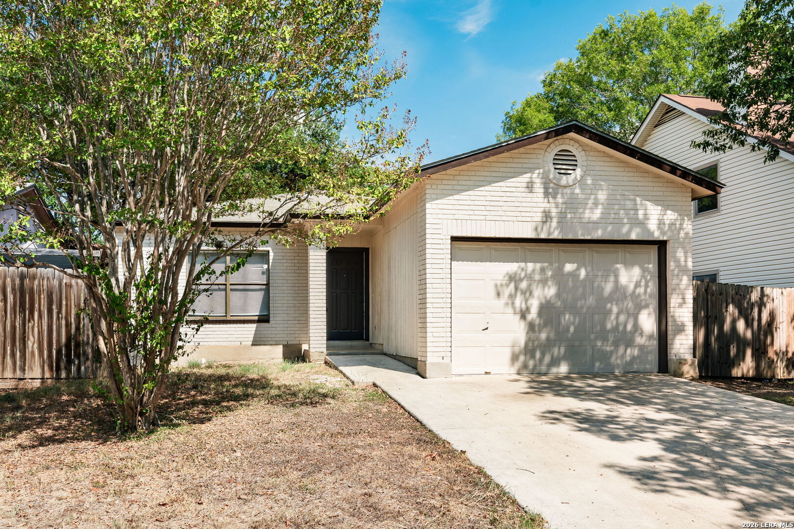816 Meadow Stone