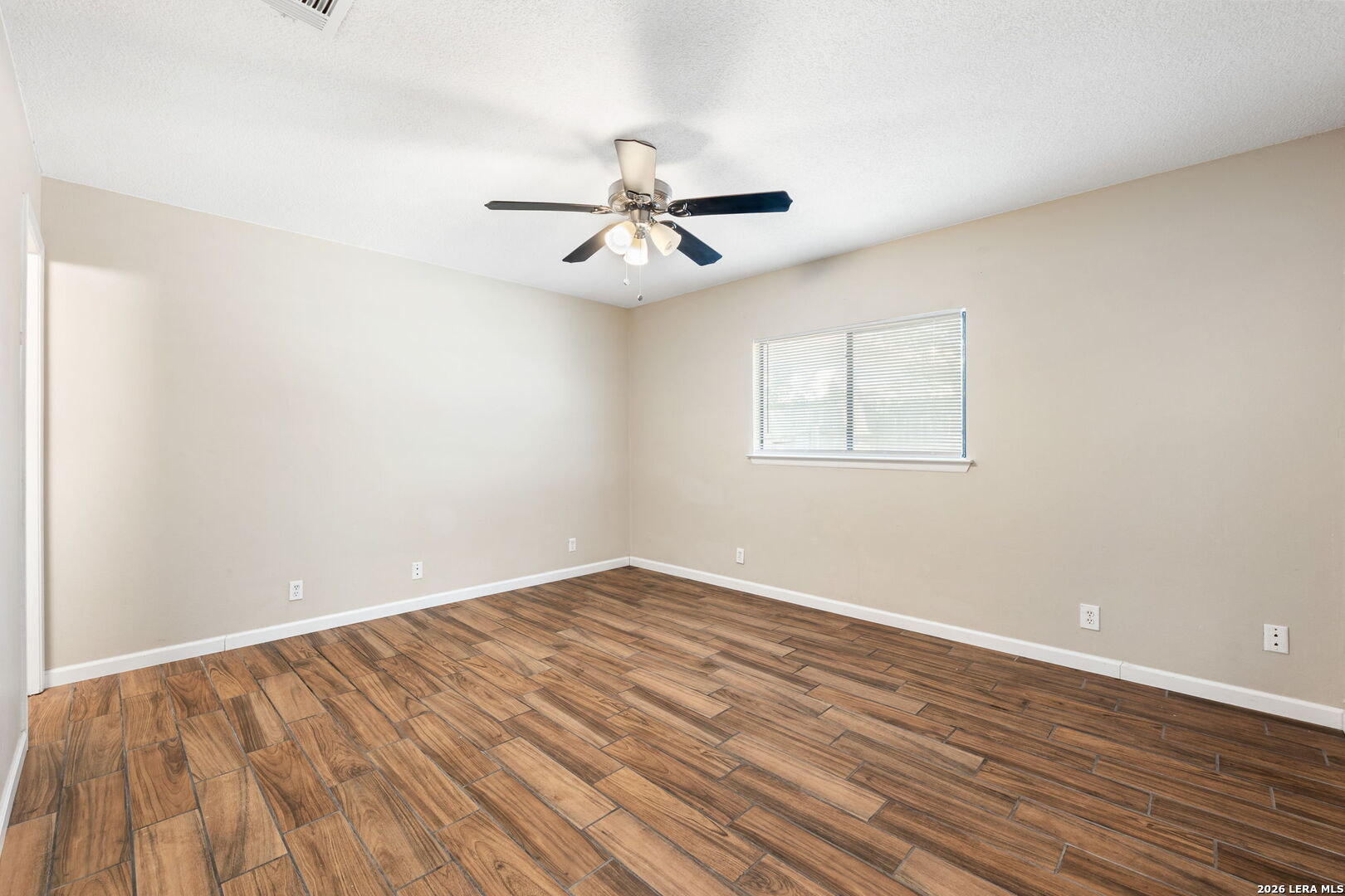 816 Meadow Stone