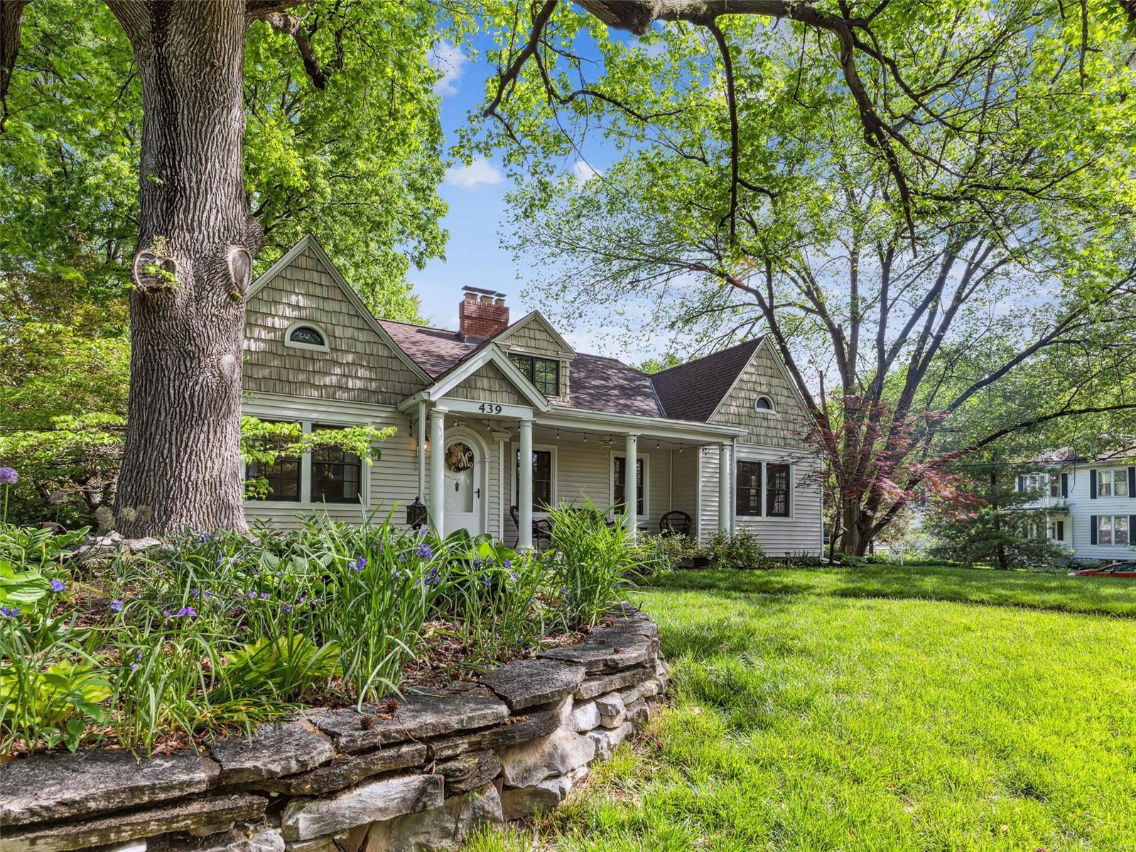 439 Florence Avenue
