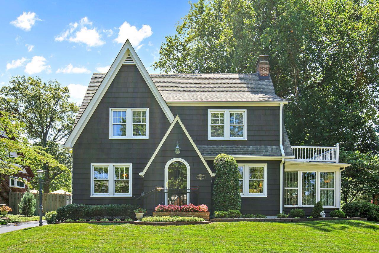 406 Central Place