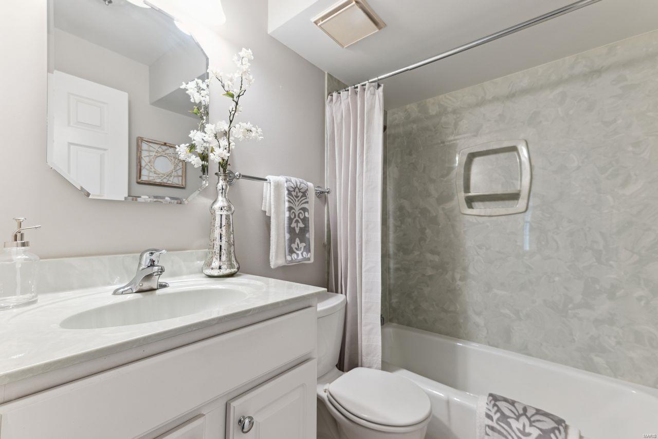 123 E Bodley Avenue Unit: 4C