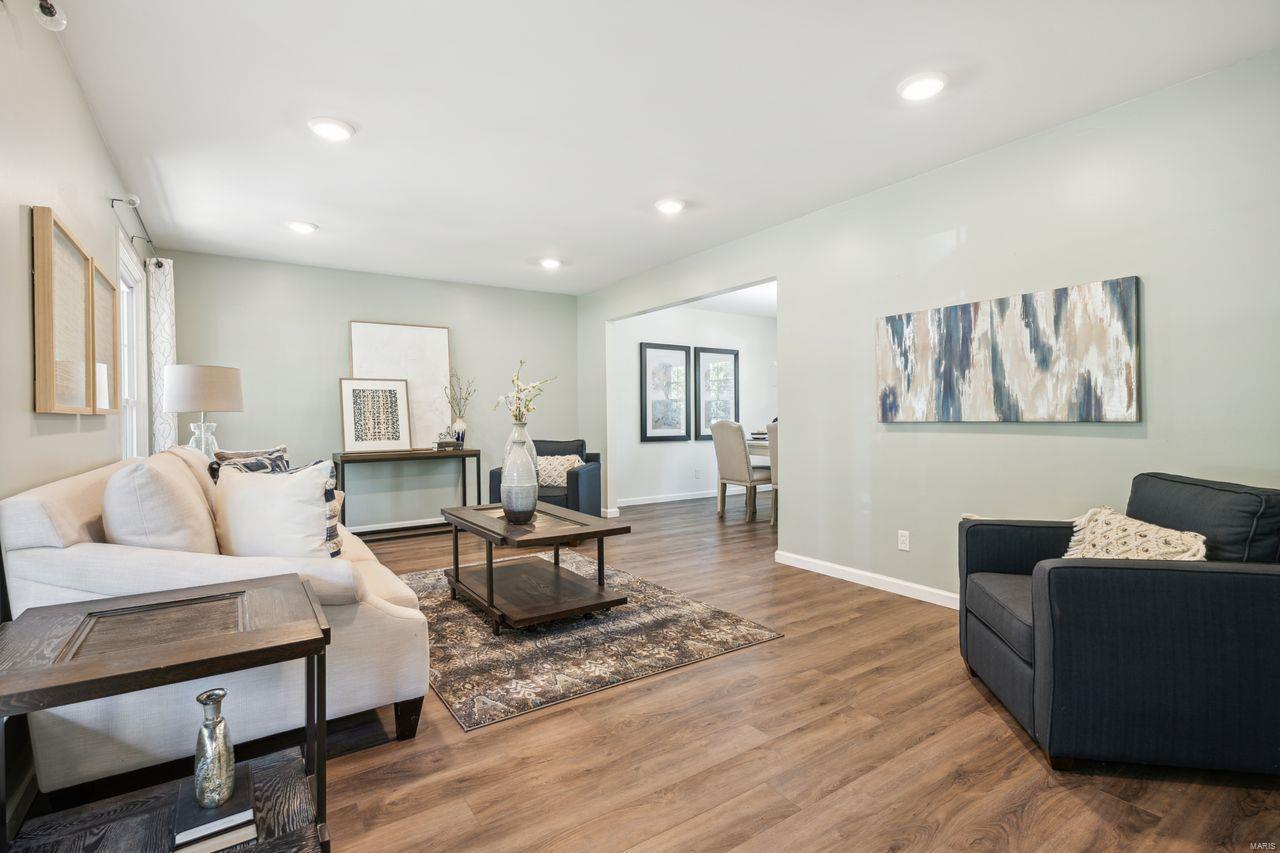 1345 Windsor Spring Court