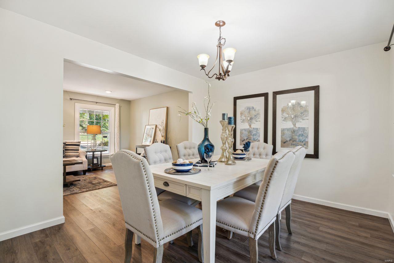 1345 Windsor Spring Court