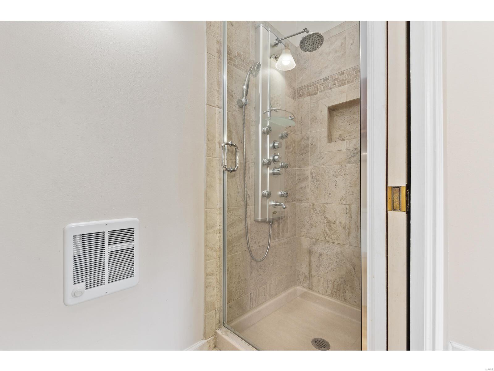 7424 Williamsburg Colonial Lane Unit: 1701