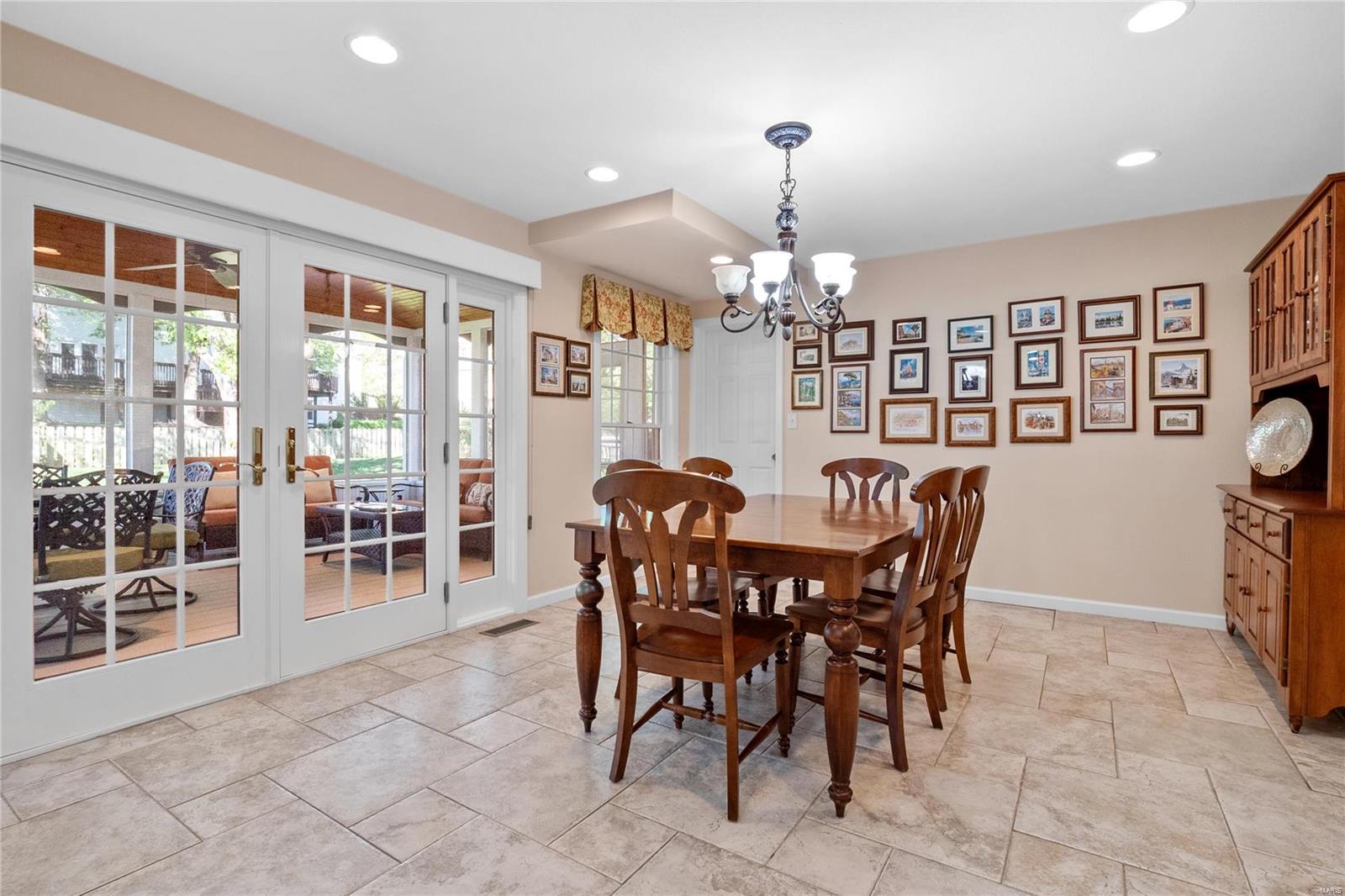 15757 Country Ridge Drive