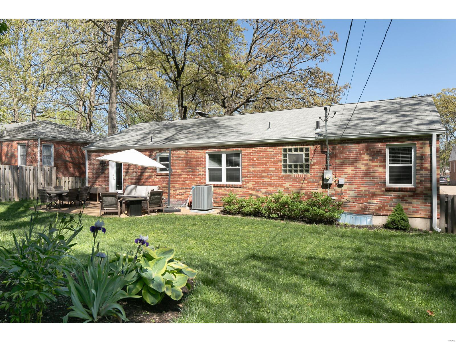 1109 Eastbrook Lane