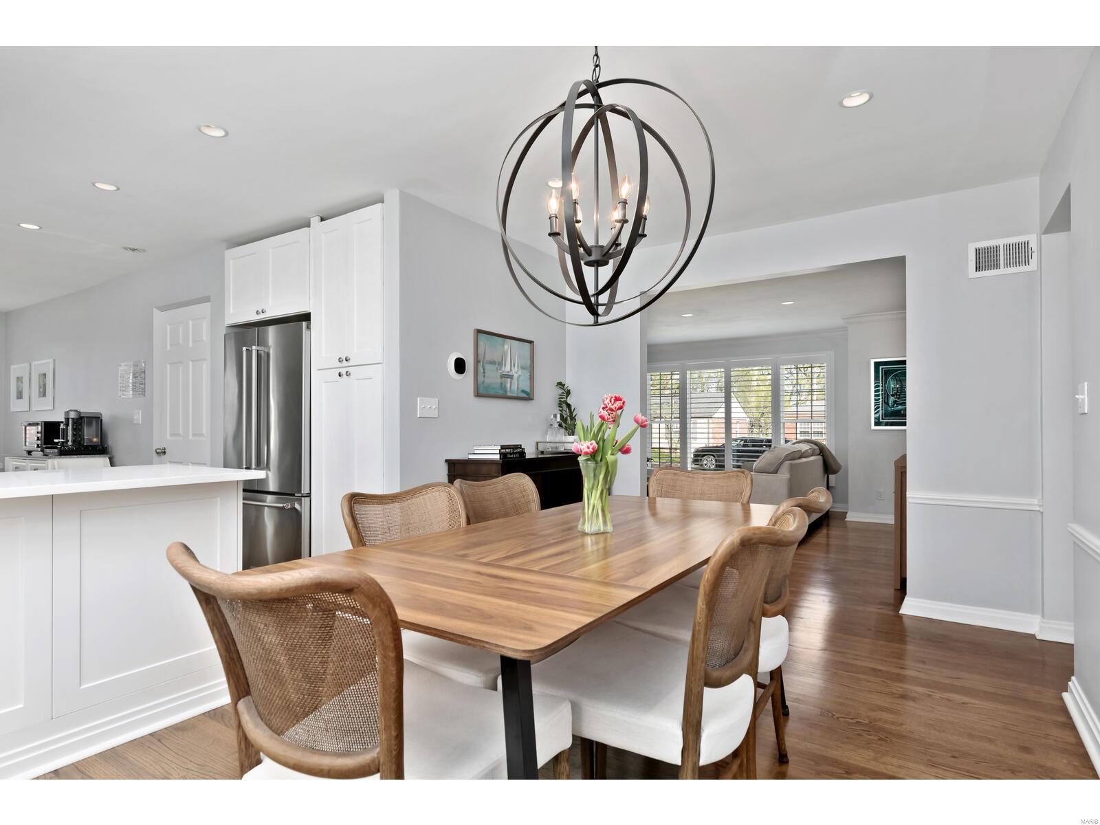 1109 Eastbrook Lane