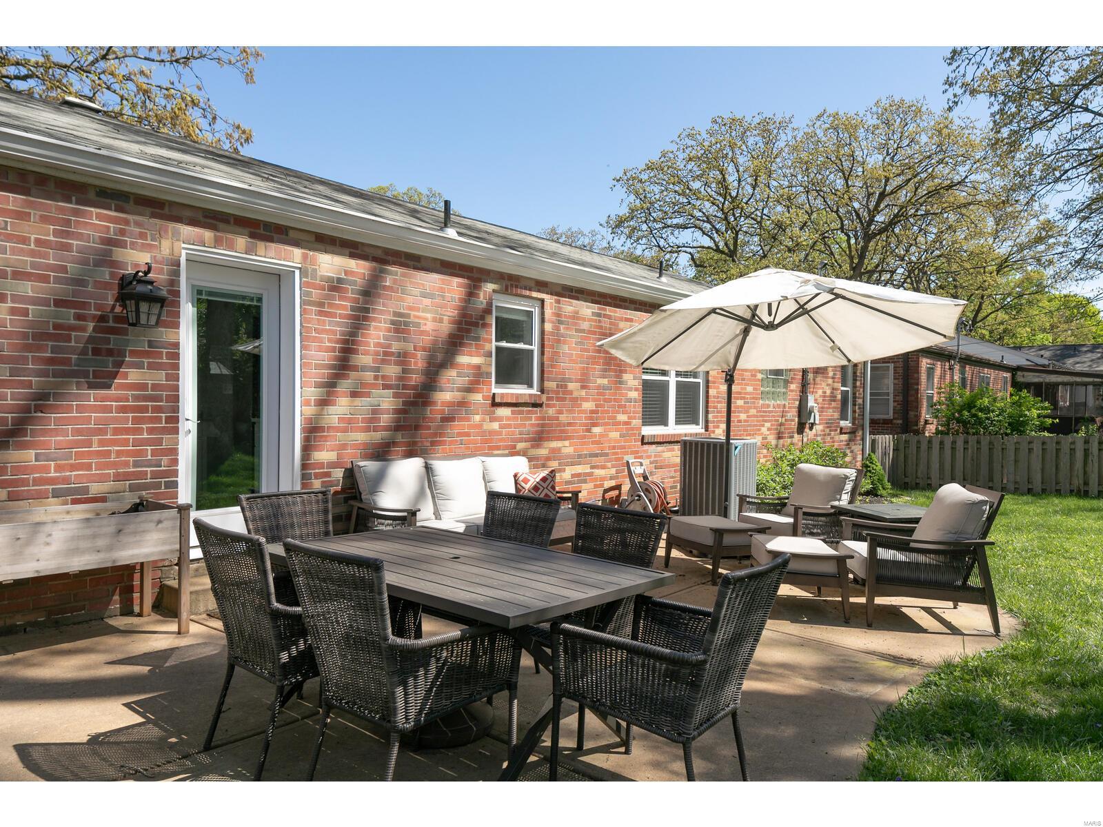 1109 Eastbrook Lane