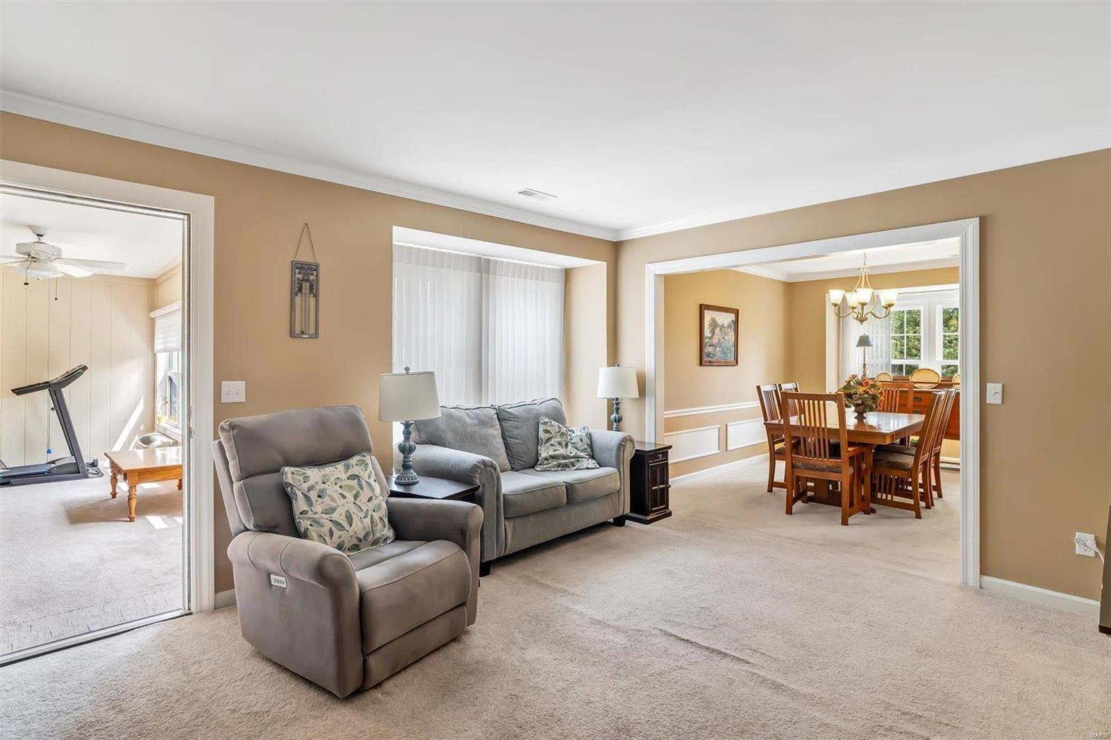 524 N Kirkwood Road Unit: 3B