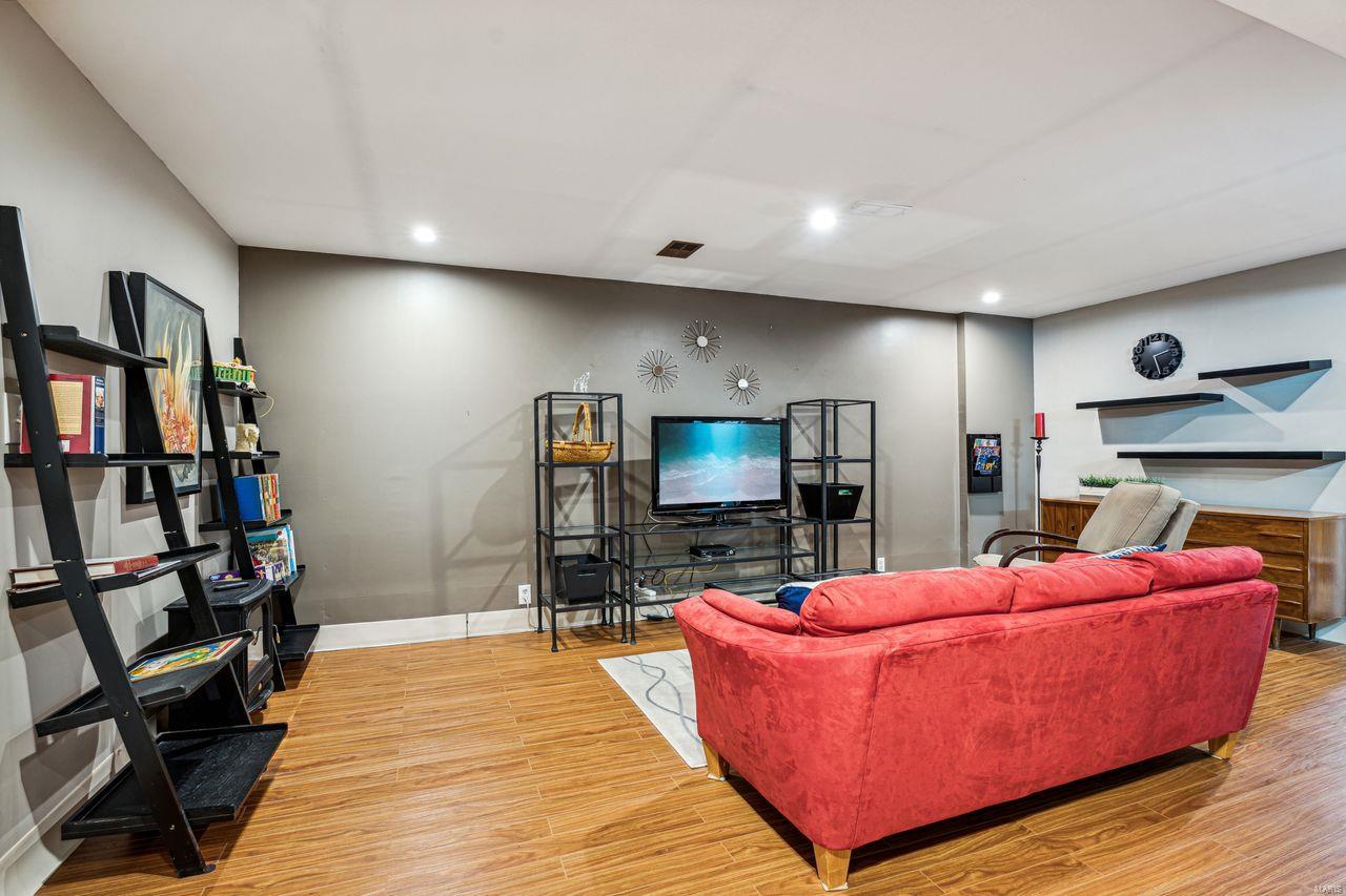 1016 Maeville Drive