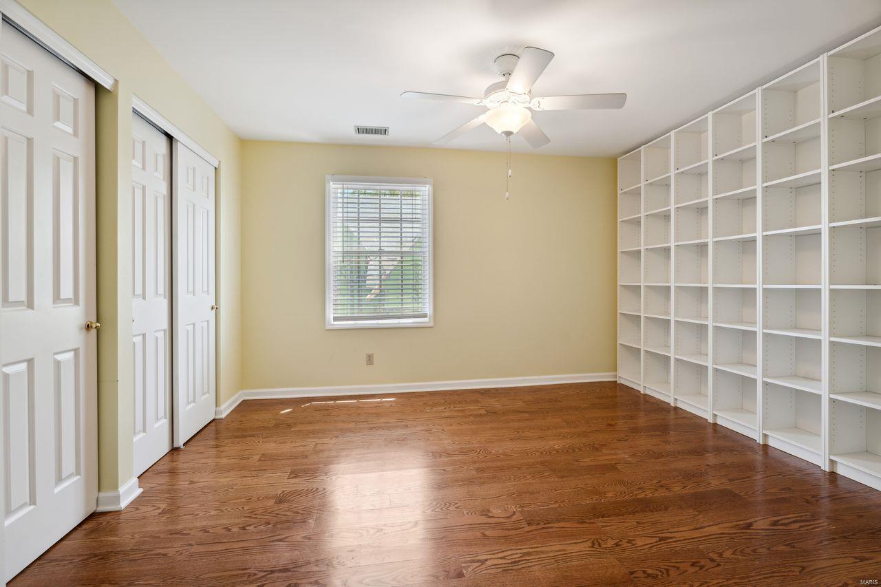 215 E Washington Avenue Unit: 3E