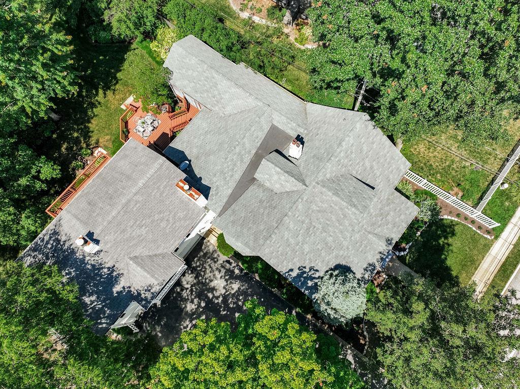319 E Adams Avenue
