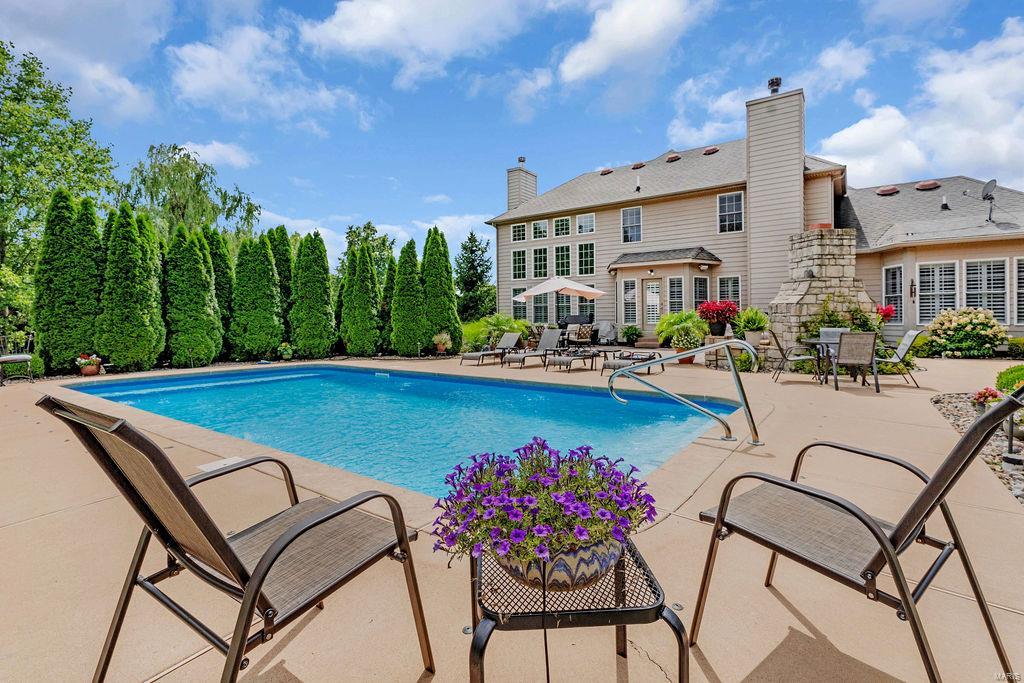 9800 Grandview Estates Drive