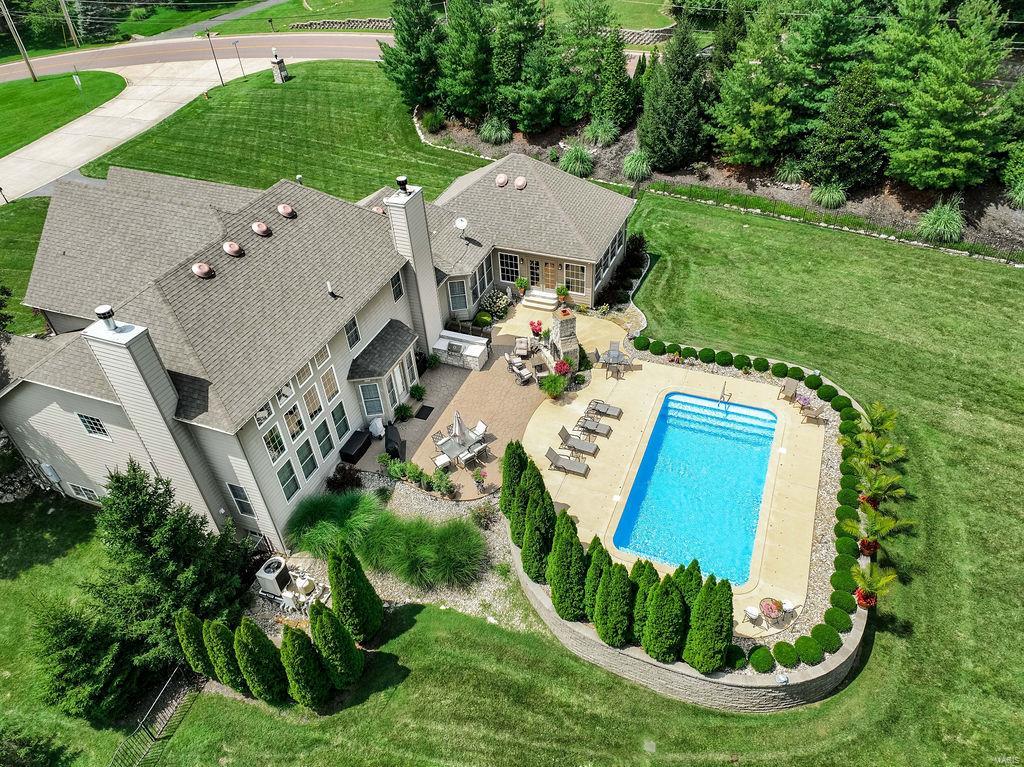 9800 Grandview Estates Drive