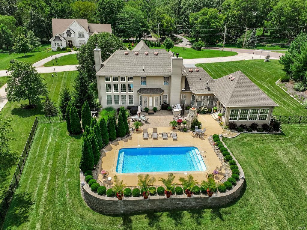 9800 Grandview Estates Drive