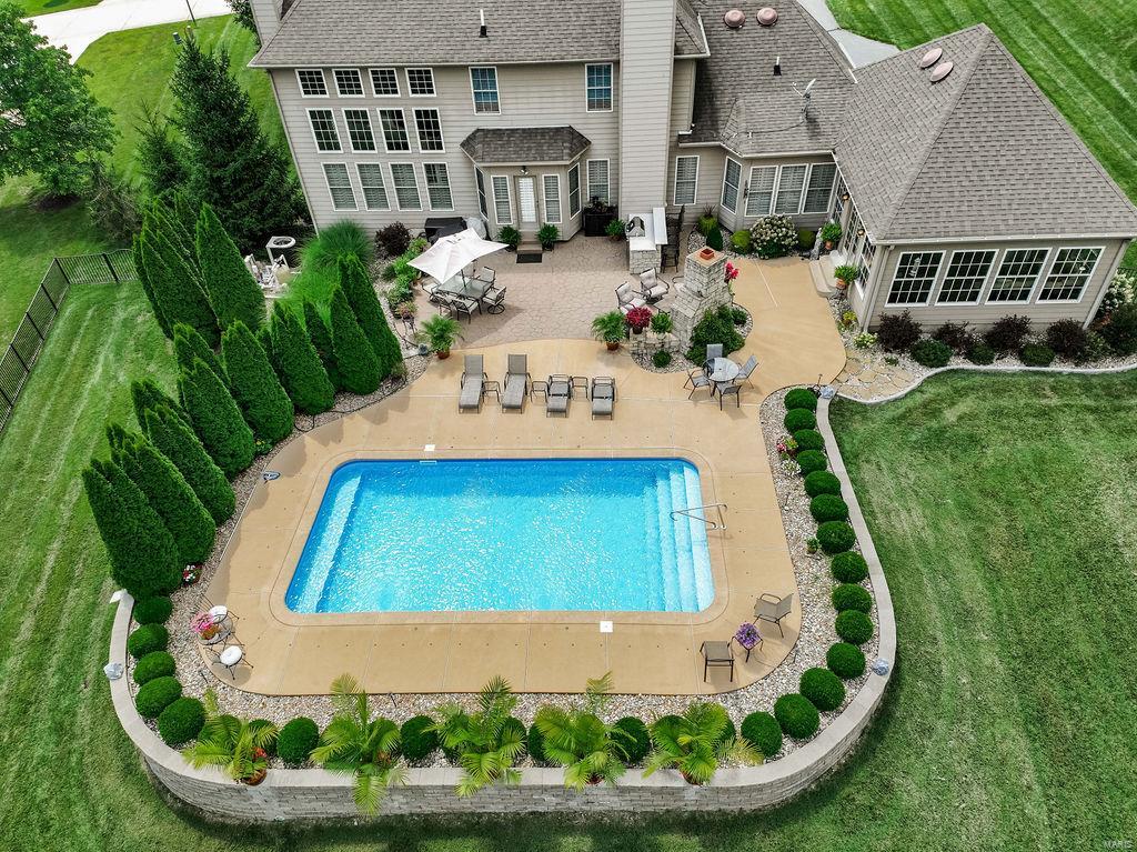 9800 Grandview Estates Drive