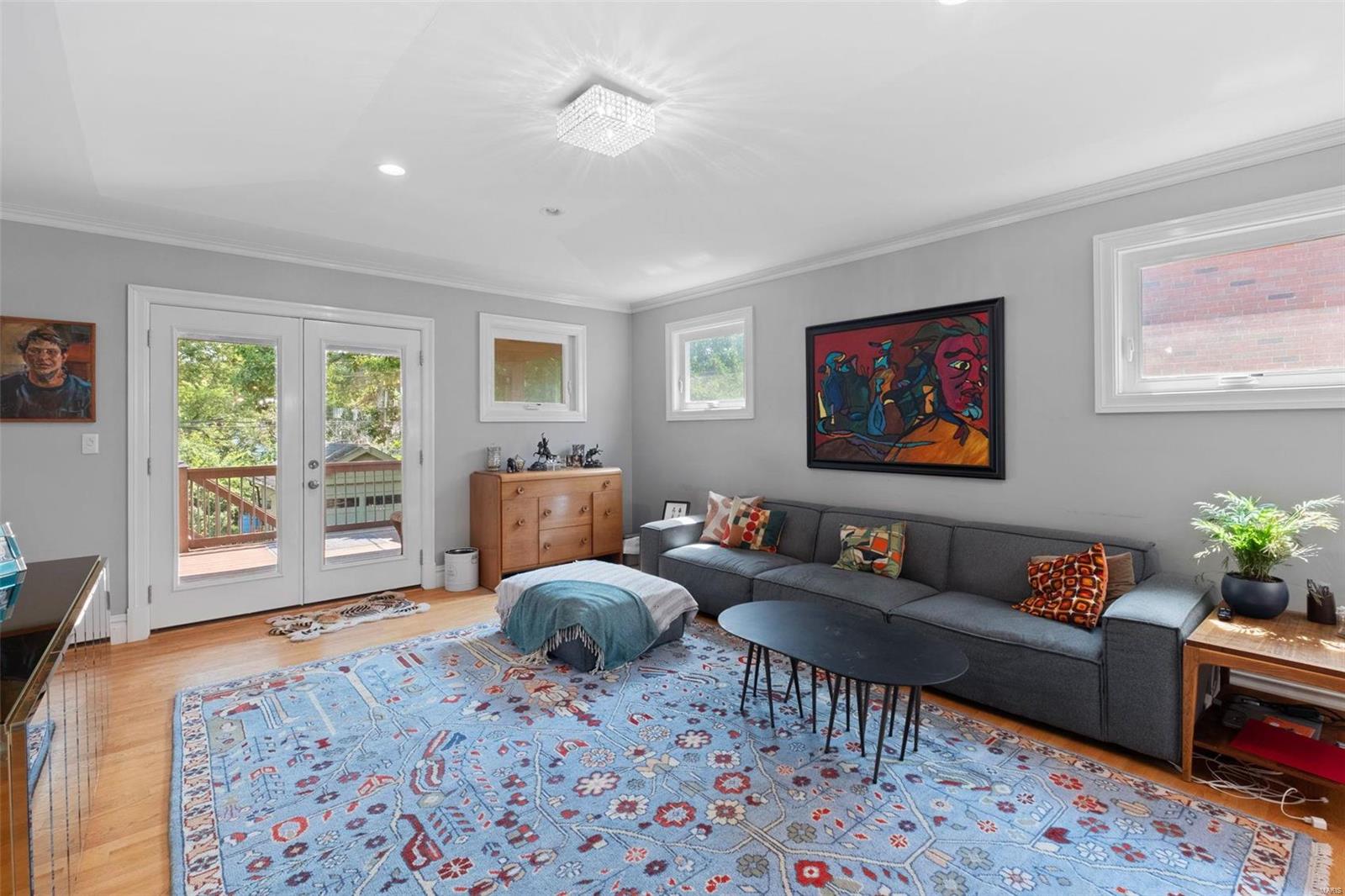 290 Parkland Avenue