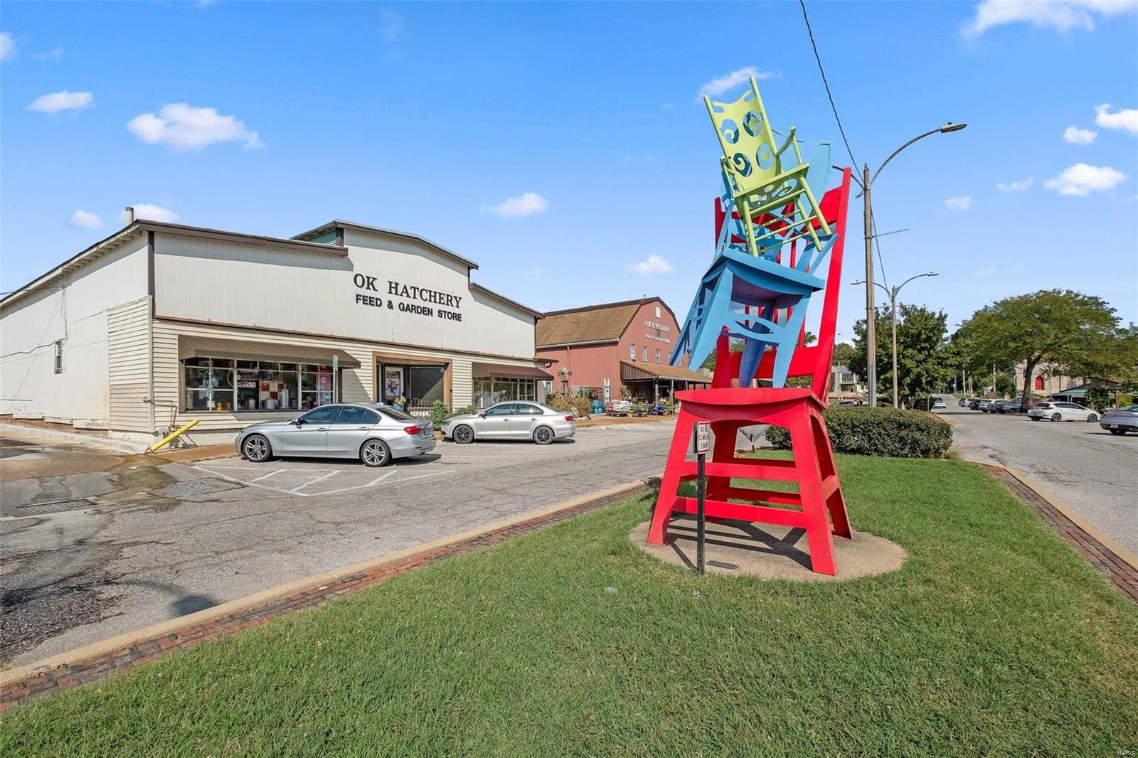 290 Parkland Avenue