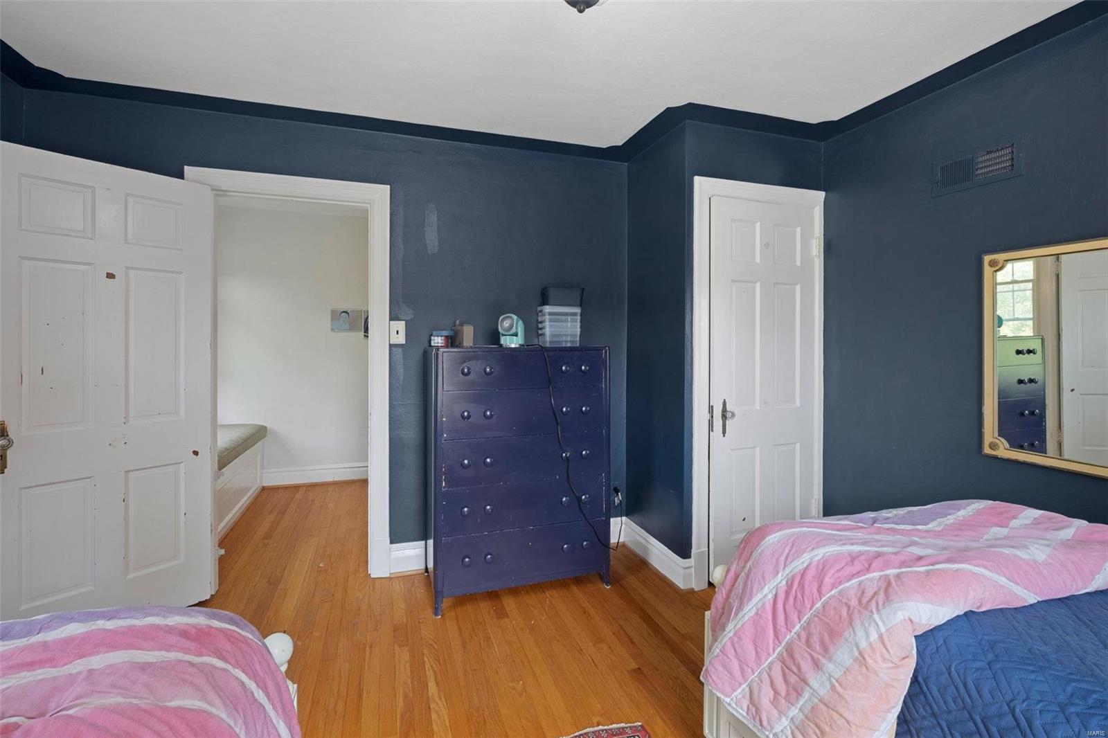 290 Parkland Avenue