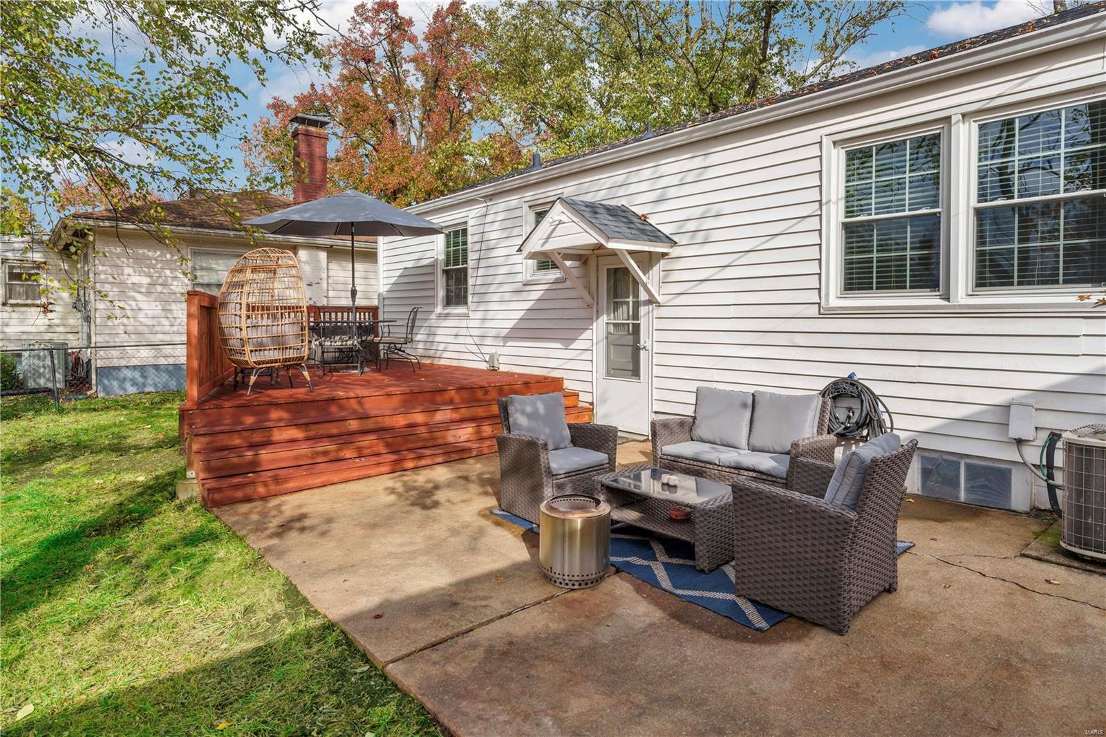 937 Curran Avenue