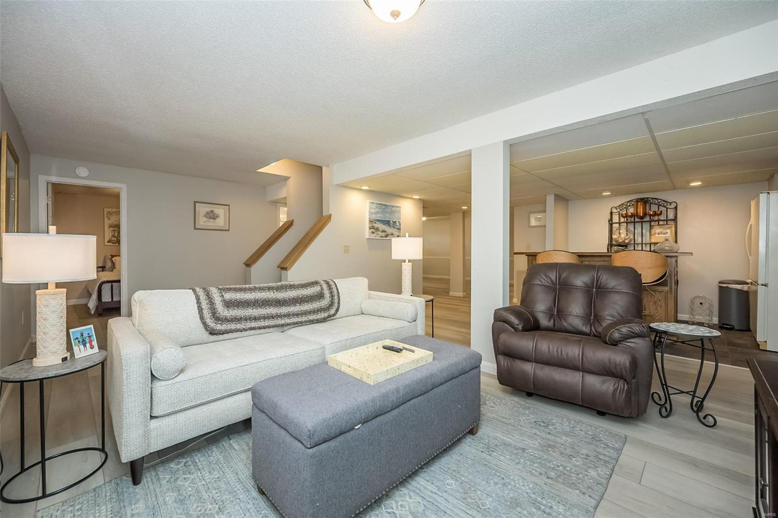 6 Redstart Court