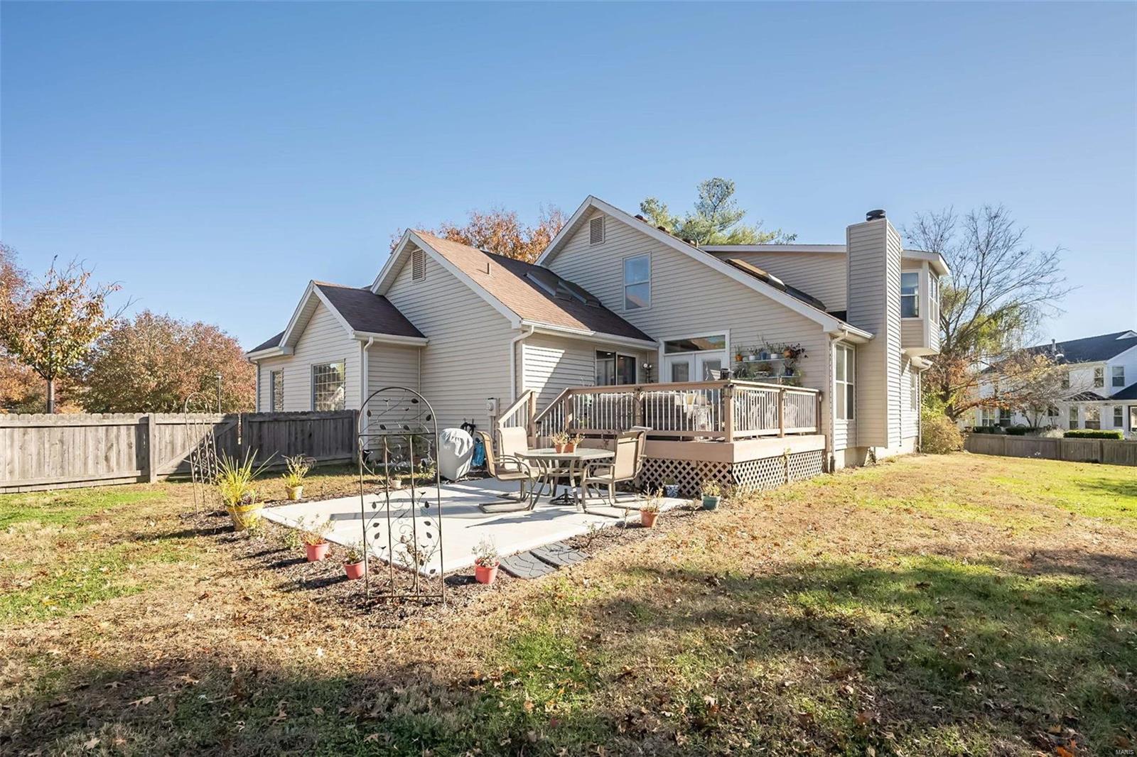 6 Redstart Court