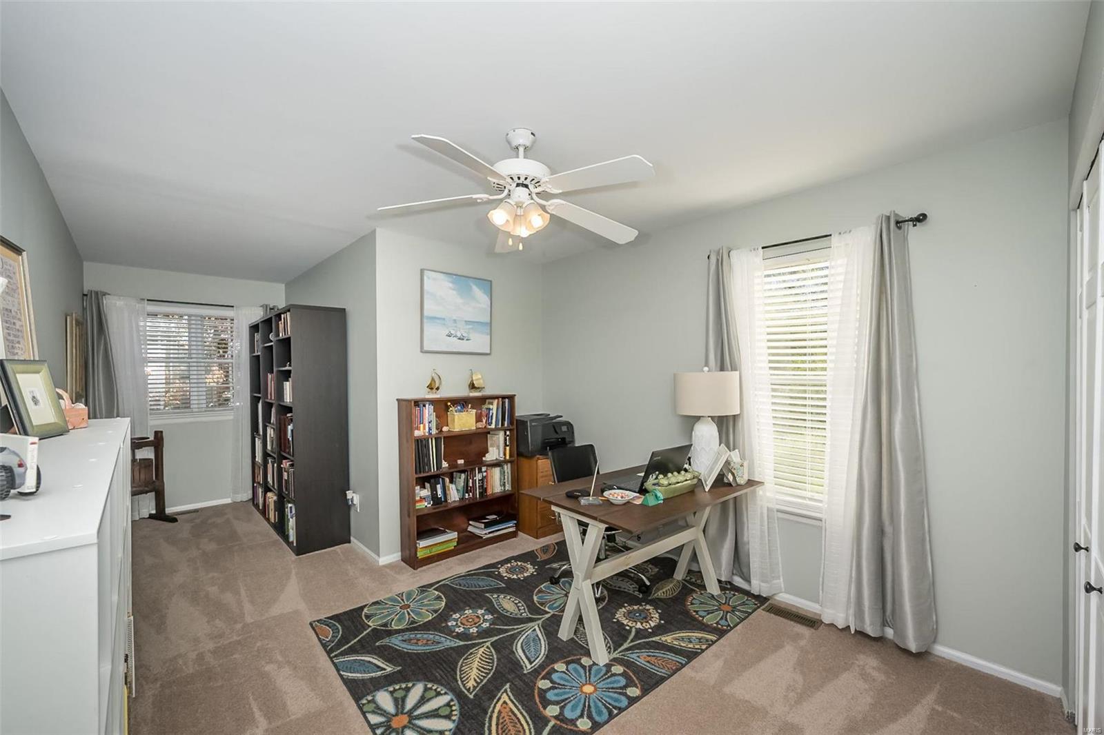 6 Redstart Court