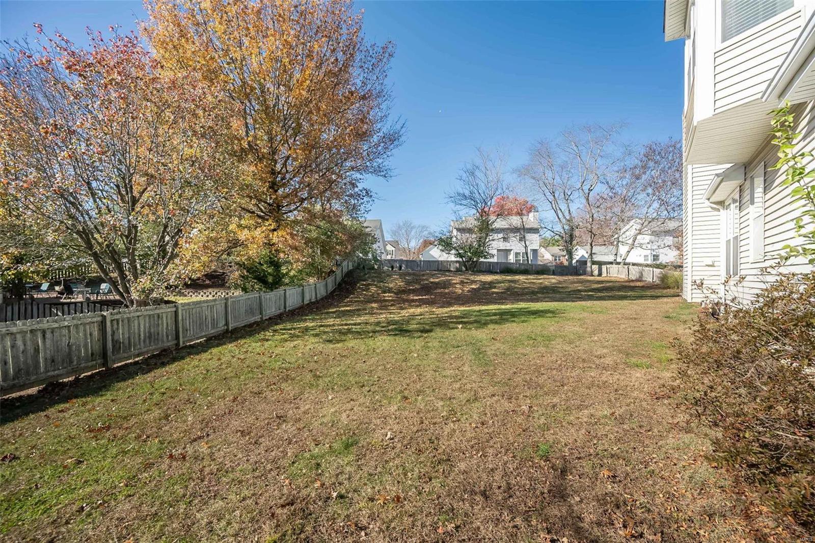 6 Redstart Court