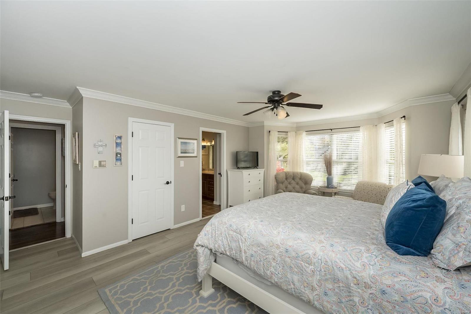 6 Redstart Court