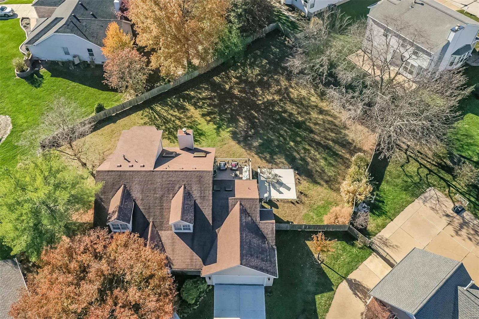 6 Redstart Court