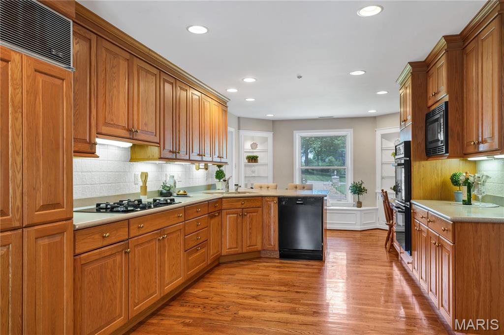 17 Country Aire Drive