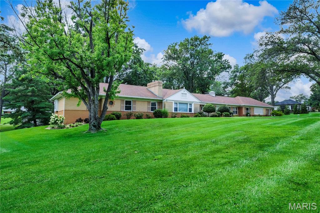17 Country Aire Drive