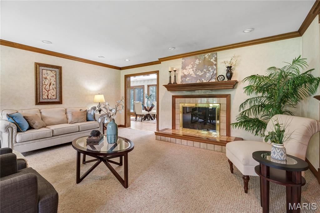 17 Country Aire Drive